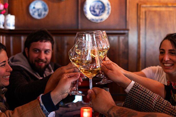 Amsterdam Food Tour: +10 Tastes, Culture and Canals with Sherpa - Waterlooplein Market: where the Jewish quarter energy still shows