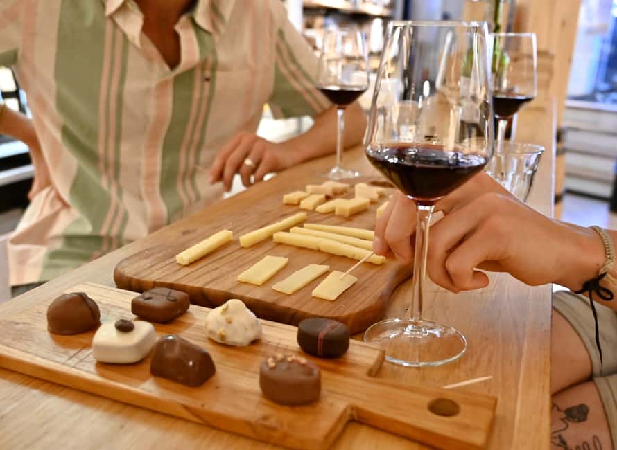 Amsterdam: Food Tour with Drinks by Spui, Canals and Jordaan - Key Highlights You’ll Actually Care About