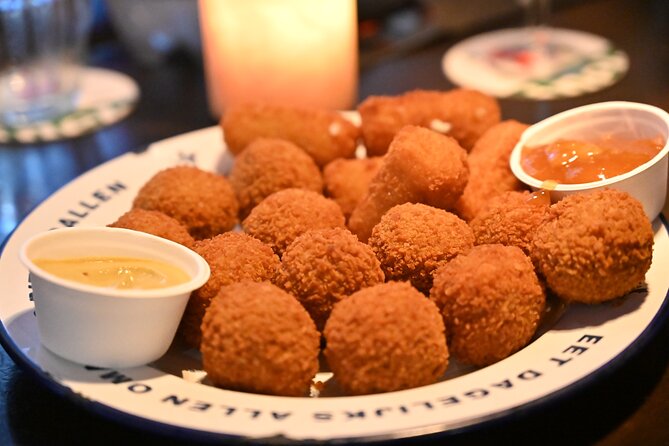 Amsterdam Food Tour with Full Meal & Drinks by Do Eat Better - Spui Square: Fries With Sauce and Classic Dutch Herring