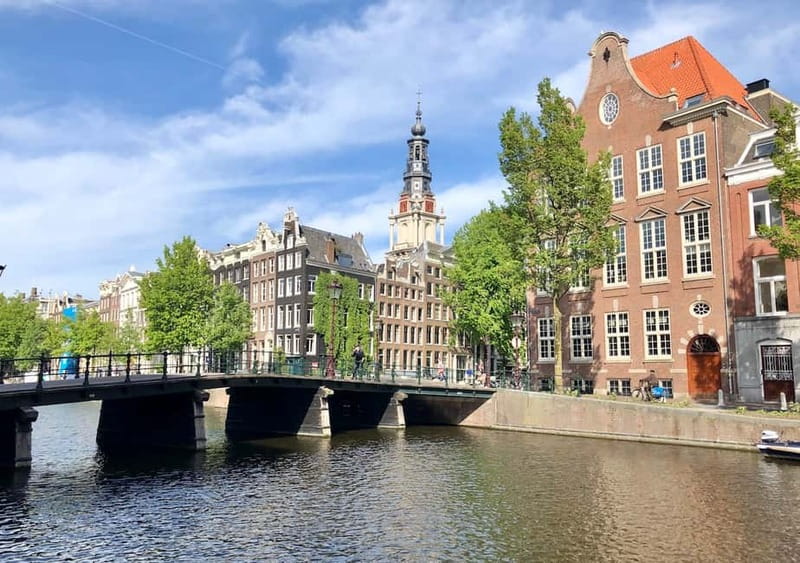 Amsterdam: German Canal Cruise with Unlimited Drinks Option - How a German-Language Canal Cruise Changes What You Notice