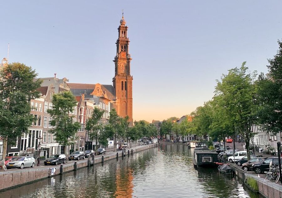 Amsterdam: German Canal Cruise with Unlimited Drinks Option - Price and Value: How $25 + City Tax Fits the Real Deal