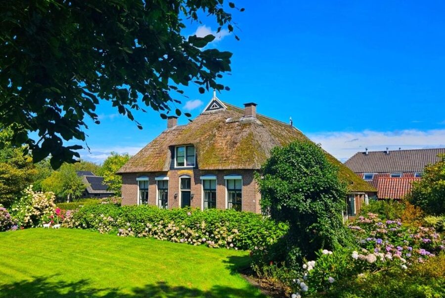Amsterdam: Giethoorn, Zaandam & Zaanse Schans Tour w/ Pickup - A North Holland day that actually feels efficient