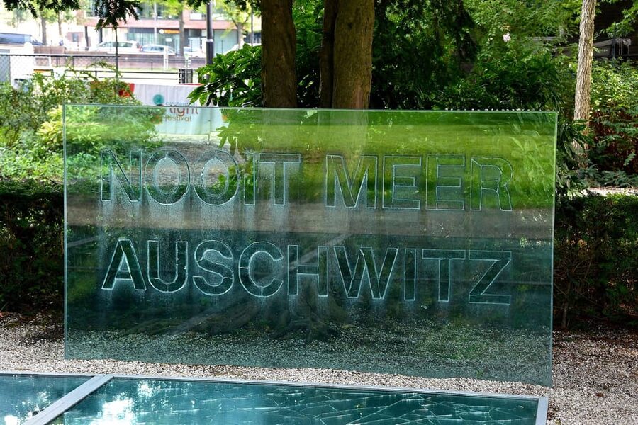 Amsterdam: Guided Anne Frank Small-Group Walking Tour - Rembrandt House Museum and Zuiderkerk: Amsterdam in Layers