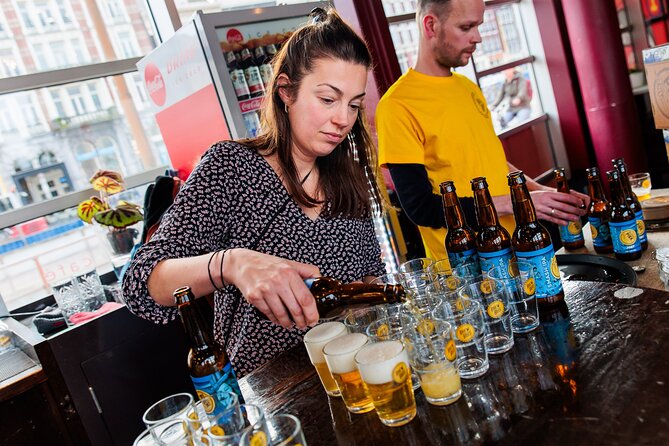 Amsterdam Guided Craft Beer Tasting with Cheese & Sausauge - Group size and solo traveler comfort at max 15