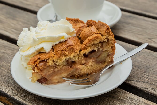 Amsterdam : Guided Cultural Food Tour - Jordaan and 9 Little Streets: where shopping meets snack-and-eat advice