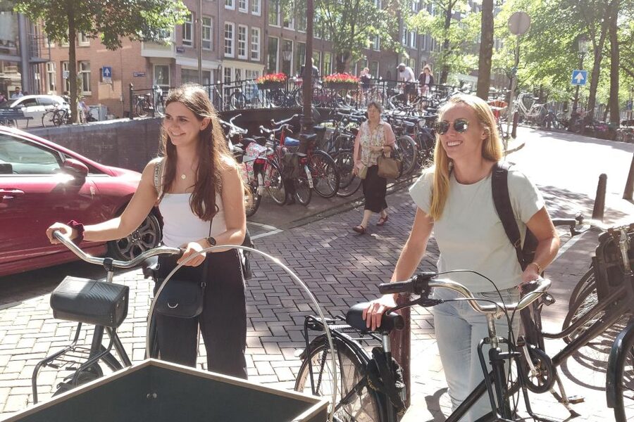 Amsterdam: Guided Food Tour with Tastings - Appeltaart and Apple Tart Energy for the Sweet Tooth