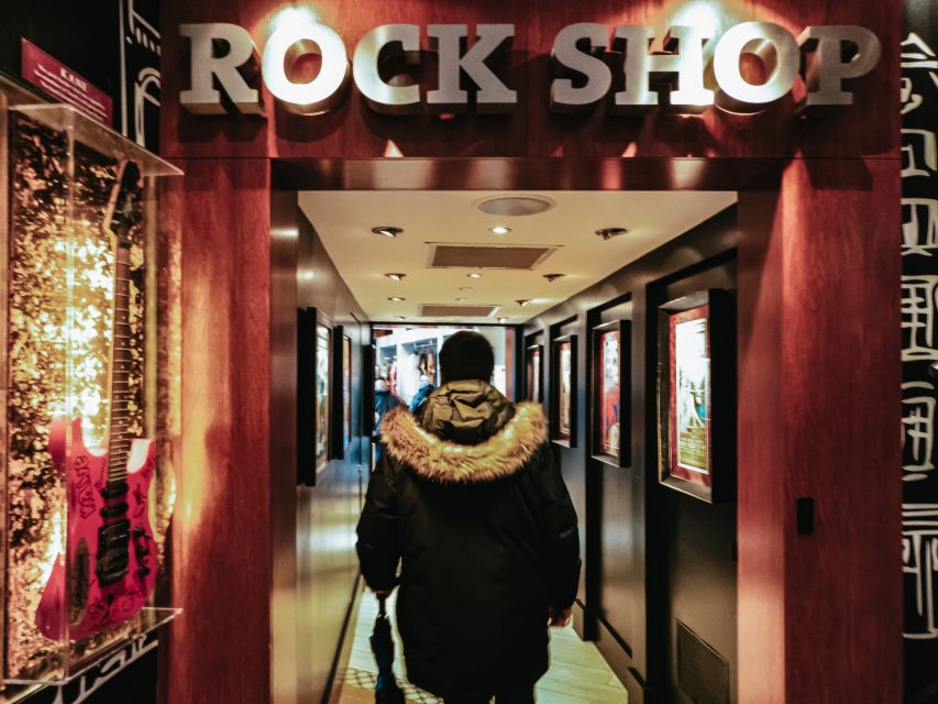 Amsterdam: Hard Rock Cafe Experience - Priority Seating and Skip-the-Line: The Real Time Saver