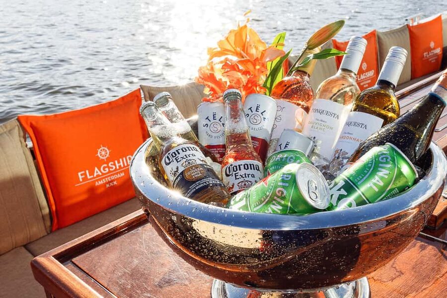 Amsterdam: Heated Canal Cruise with Unlimited Drinks & Bite - The Route: Landmarks You’ll Recognize From the Water