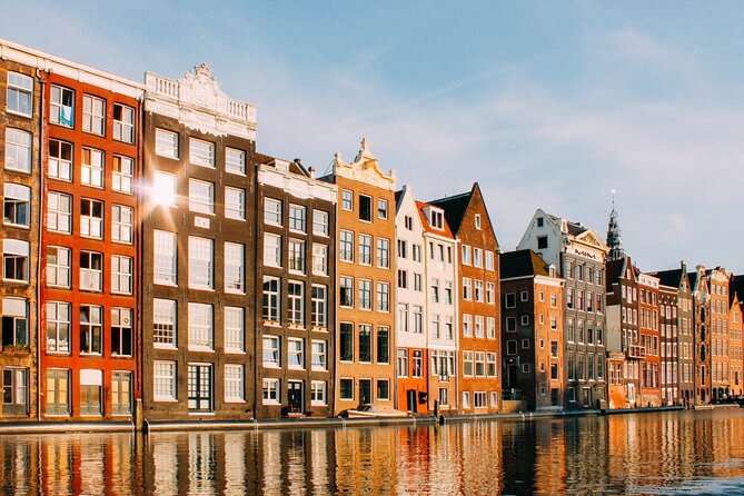 Amsterdam Highlights Walking Tour - Start at the National Monument, end at Begijnhof