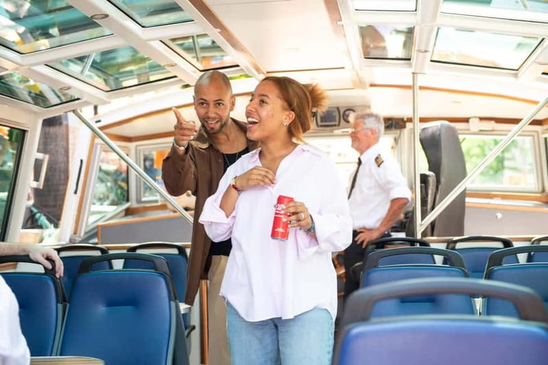 Amsterdam: Historic City Centre Canal Cruise - Boarding in the heart of Amsterdam, with real comfort