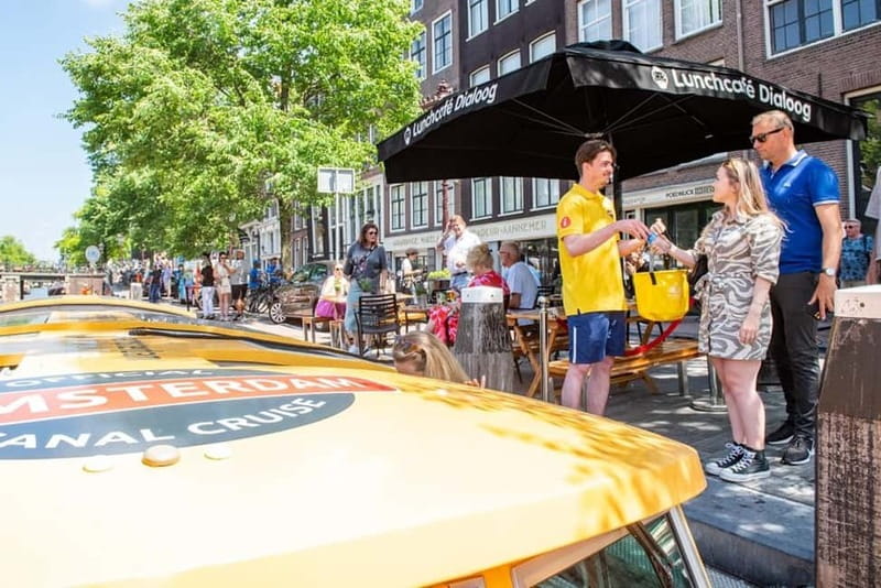 Amsterdam: Historic City Centre Canal Cruise - Who this cruise is perfect for