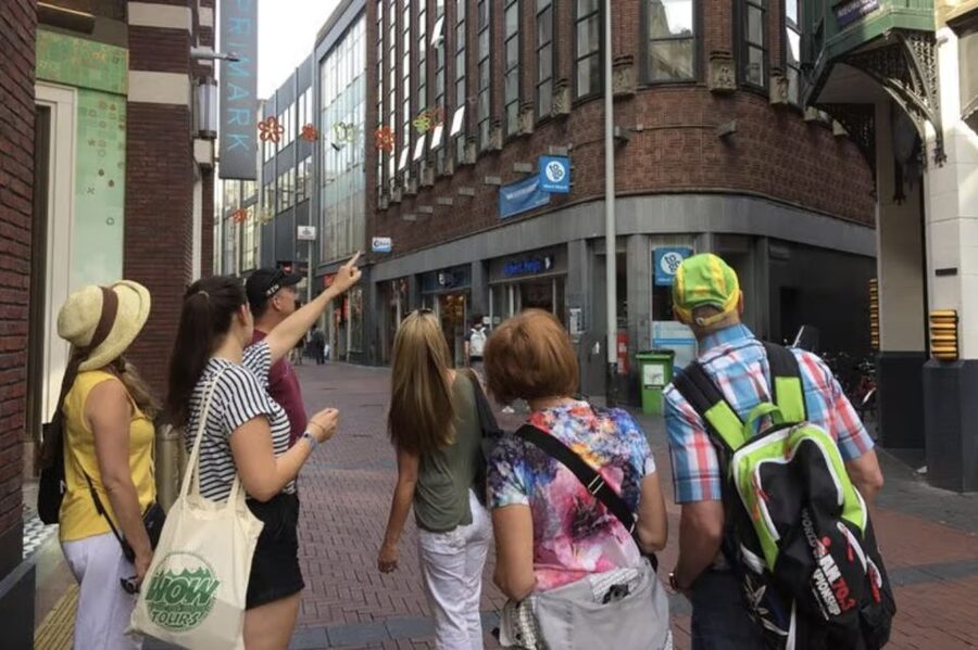 Amsterdam: History, Culture & Hidden Gems Walking Tour - Canals and the Dutch East India Company: where power shows on brick
