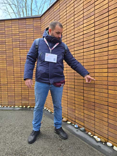 Amsterdam: History, Hidden Gems & Future Eco-Walking Tour - Key things to know before you go