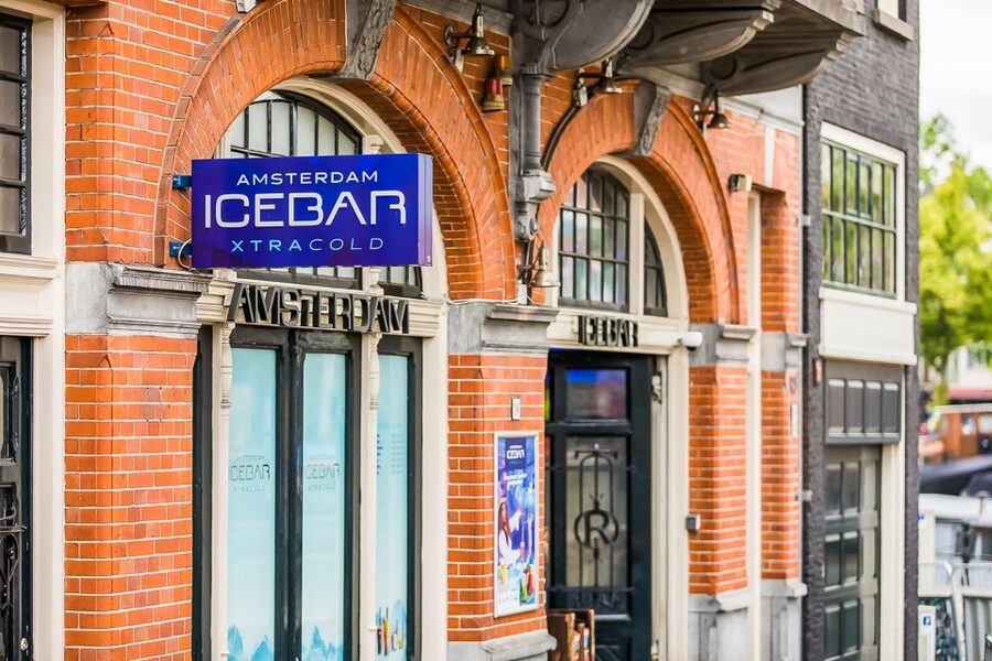 Amsterdam: Icebar Entry Ticket with 3 Drinks - Key takeaways before you freeze a little