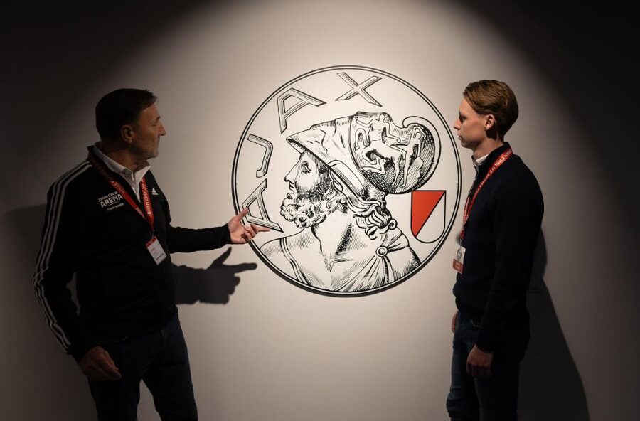 Amsterdam: Johan Cruijff ArenA Tour with Optional Guide - Audio tour or optional guide: what changes with the guided option