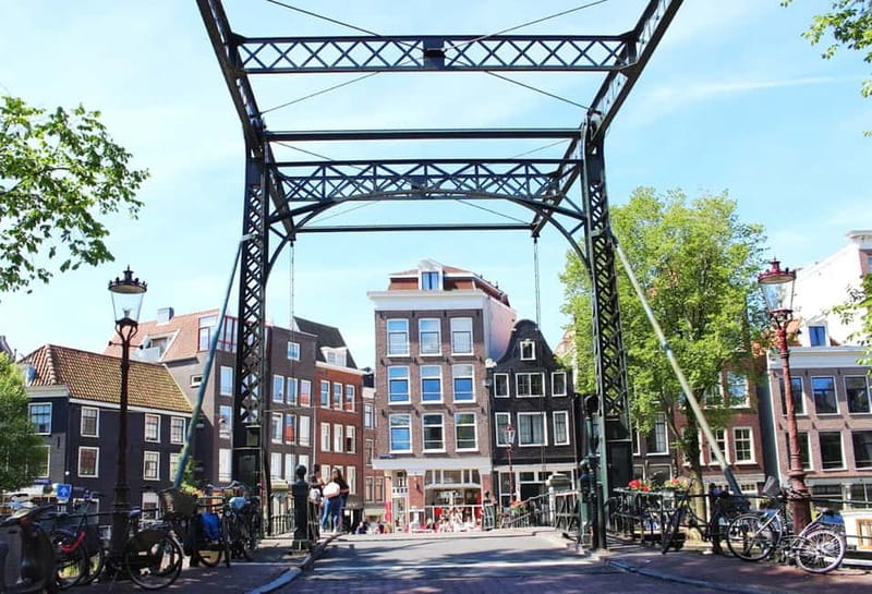 Amsterdam: Jordaan Area Walking Tour - Key Highlights You’ll Actually Notice on the Walk
