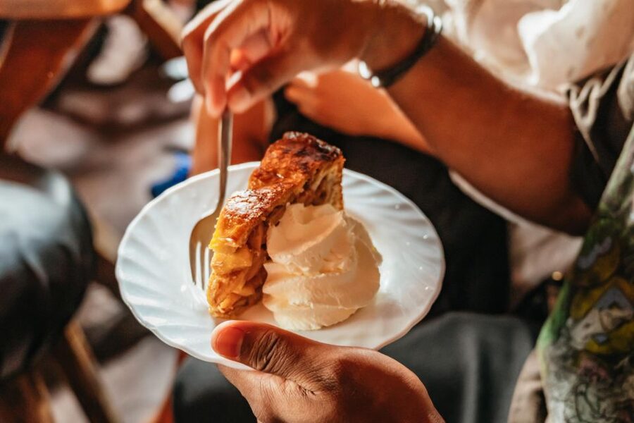 Amsterdam: Jordaan District Local Food Walking Tour - Key Points to Know Before You Walk
