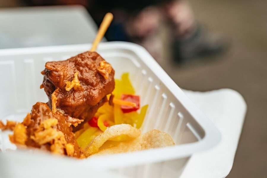 Amsterdam: Jordaan District Local Food Walking Tour - Six Food Stops Along the Canal Network (What Makes Them Meaningful)