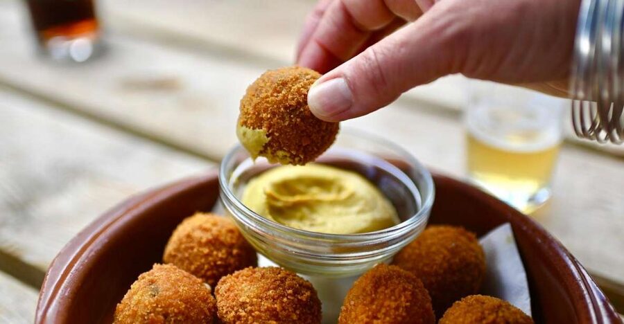Amsterdam: Jordaan Food Tour of 10+ Local Classic Tastings - Key things I’d circle before you go