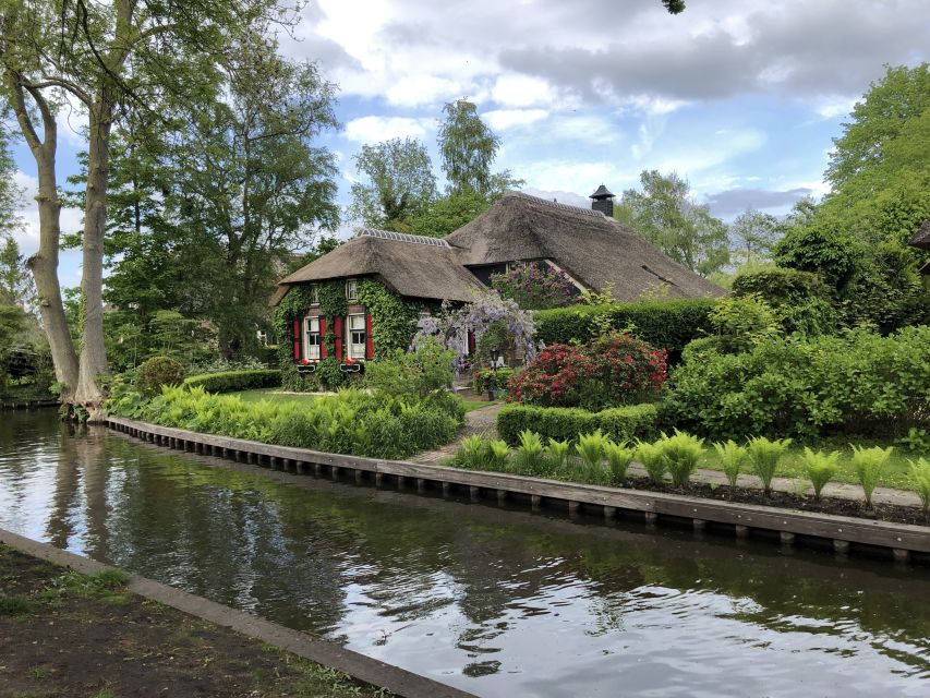 Amsterdam: Keukenhof Tulip Garden and Giethoorn Experience - Who this tour fits best (and who should reconsider)