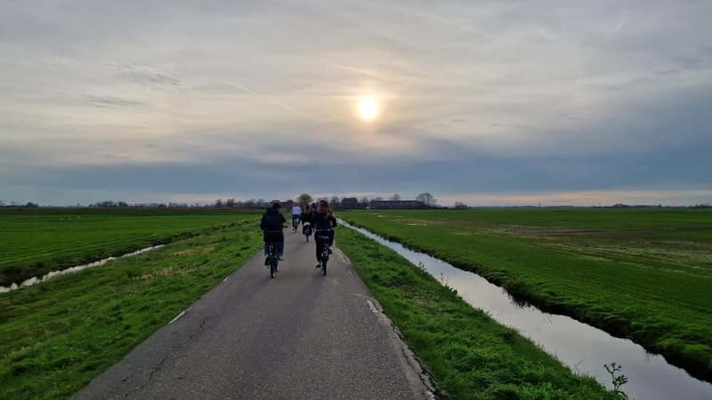 Amsterdam: Leisurely Windmill & Countryside Bike Ride - From Central Station to Amsterdam-Noord: The IJ Ferry Kickoff