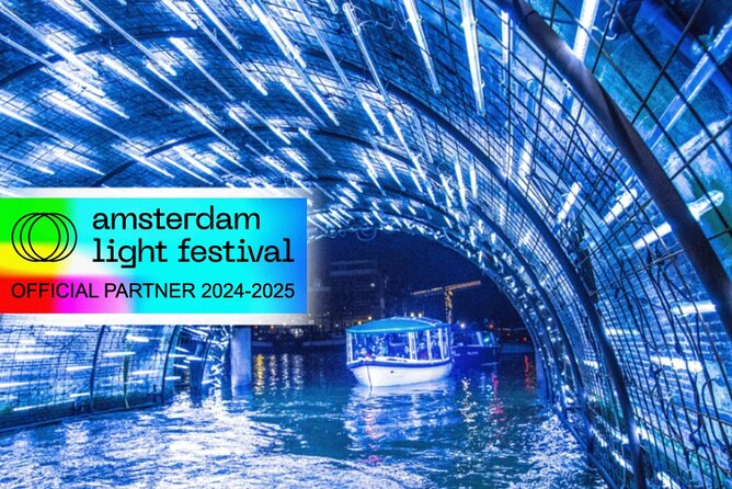 Amsterdam Light Festival: Cruise Unlimited Drinks & Bite option - Boat Comfort and Weather Reality: Open Boat vs Covered Cruise
