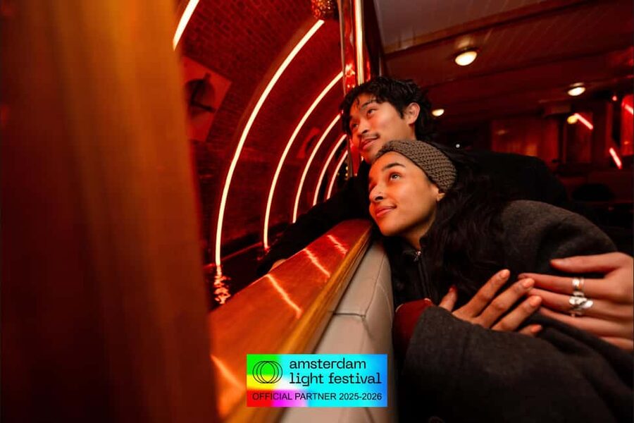 Amsterdam: Light Festival Heated Cruise + Hot Choco + Snack - What’s Really Included: Drinks, Hot Chocolate, and the Optional Bites Upgrade
