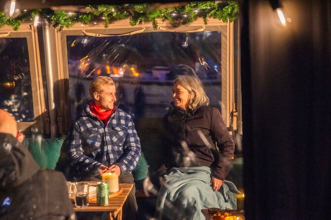 Amsterdam: Light Festival Open Boat - Unl. Drinks Option - Meeting at Stationsplein 28 and how the 1 hour 15 ride flows