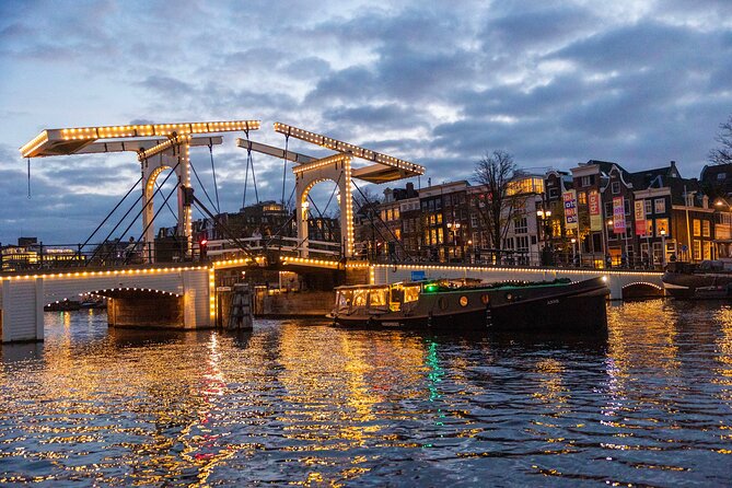 Amsterdam: Light Festival Open Boat - Unl. Drinks Option - Silly Jake watchtower and canal legends you can test