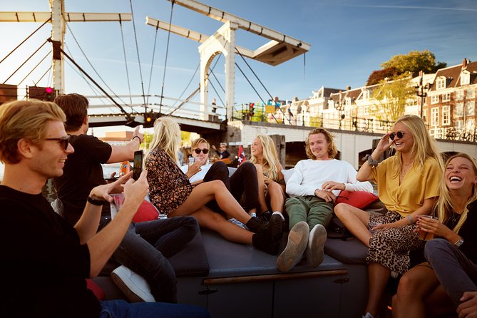 Amsterdam Light Festival: Saloon Boat Cruise + Hot Drinks & Bite - Canal Ring Views: The Real Reason the Lights Feel Better Here