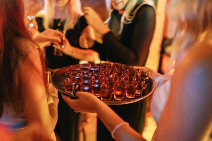 Amsterdam: Ludwig's Red Light Pub Crawl with VIP Club Entry - The 4-Hour Flow: Five Bars, Shot Included, Club Finish With VIP