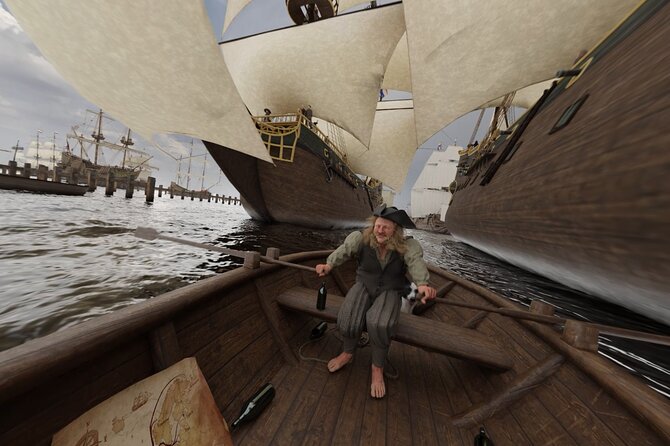 Amsterdam: Luxury Canal Cruise with Historic VR Experience - Start Times and Staying Flexible in a Busy City