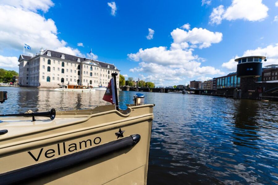 Amsterdam: Luxury Private Boat Tour - The canal route, stop-by-stop from the water