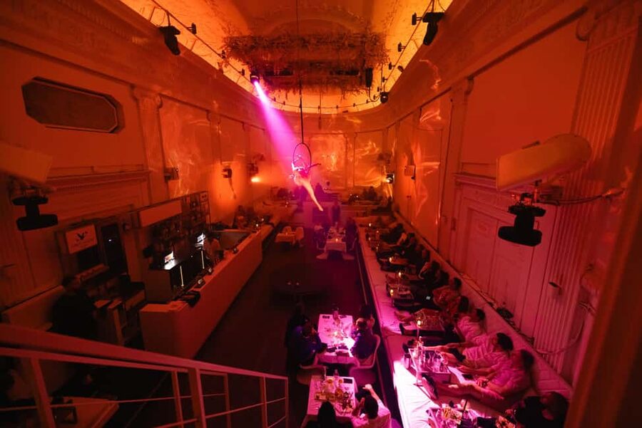 Amsterdam: Midnight Masquerade Dinner Show - Food at Supper, plus the sensory twist of the show