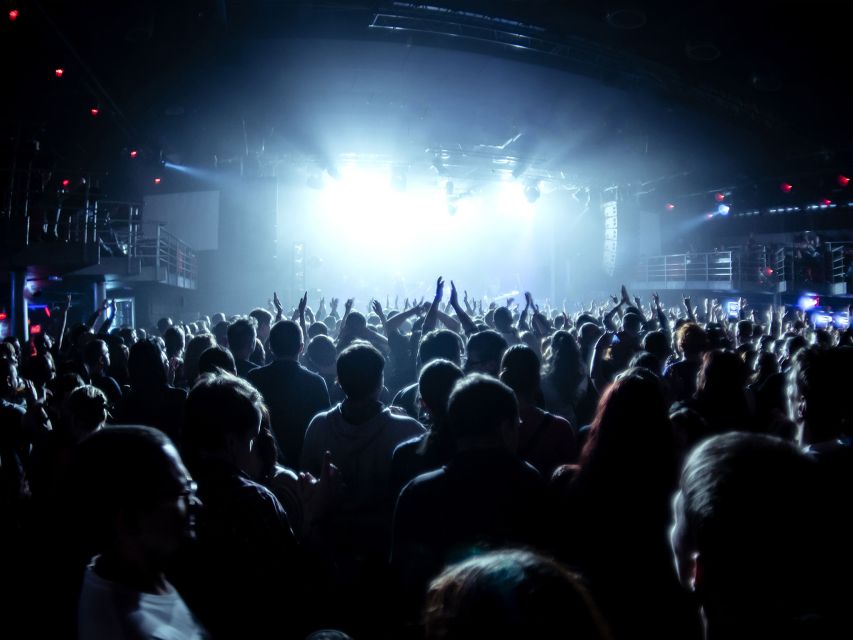 Amsterdam: Moco Museum & Nightclubs Admission Combo w/ Taxi - Should you book this Amsterdam Moco Museum plus Nightclubs combo?