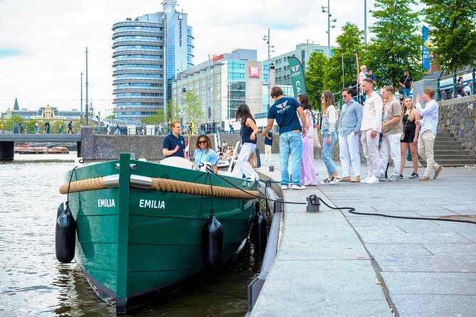 Amsterdam Newest Canal Cruise with local guide and small group - Who This Tour Suits Best