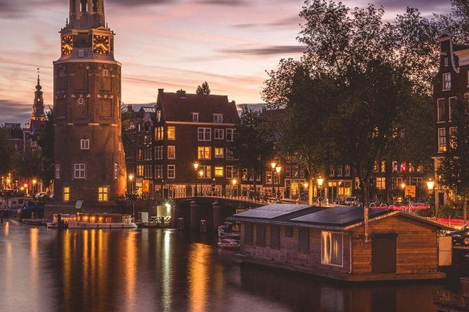 Amsterdam Night Photography Workshop with a Professional - A small group of 5, which means you get real feedback