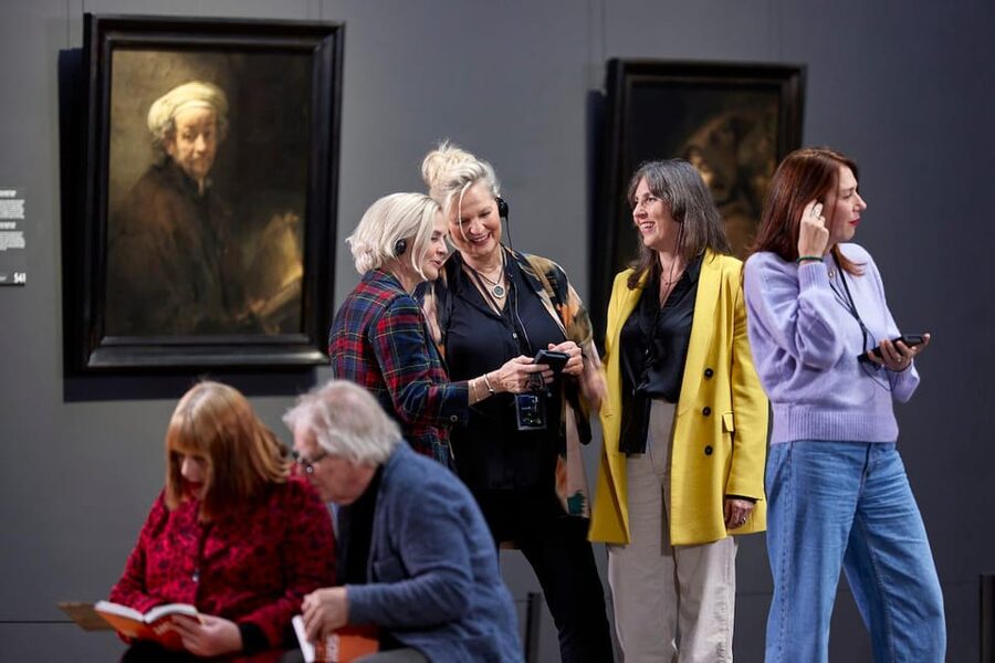 Amsterdam: Official Audio Guide for Rijksmuseum Visit - Picking the right tour route: Rembrandt, highlights, or the building