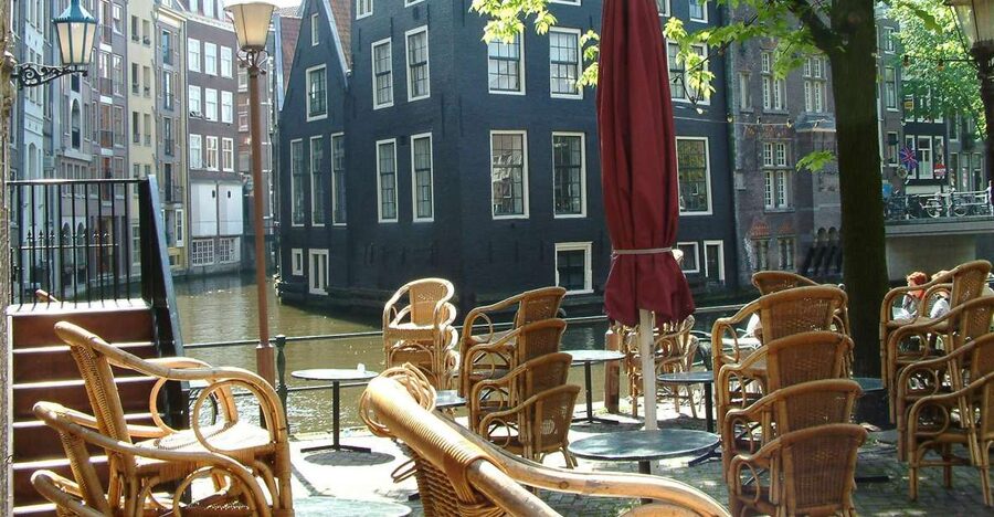 Amsterdam Old City Private Walking Tour - From Amsterdam Central Station into the medieval center