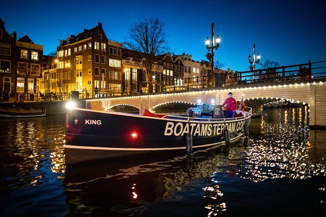 Amsterdam Open Boat Cruise in Old City Center with Live Guide - Picking your departure time: making it work with your day