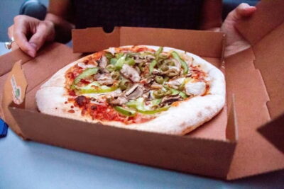 Original Pizza Dinner Cruise + Unlimited Drinks