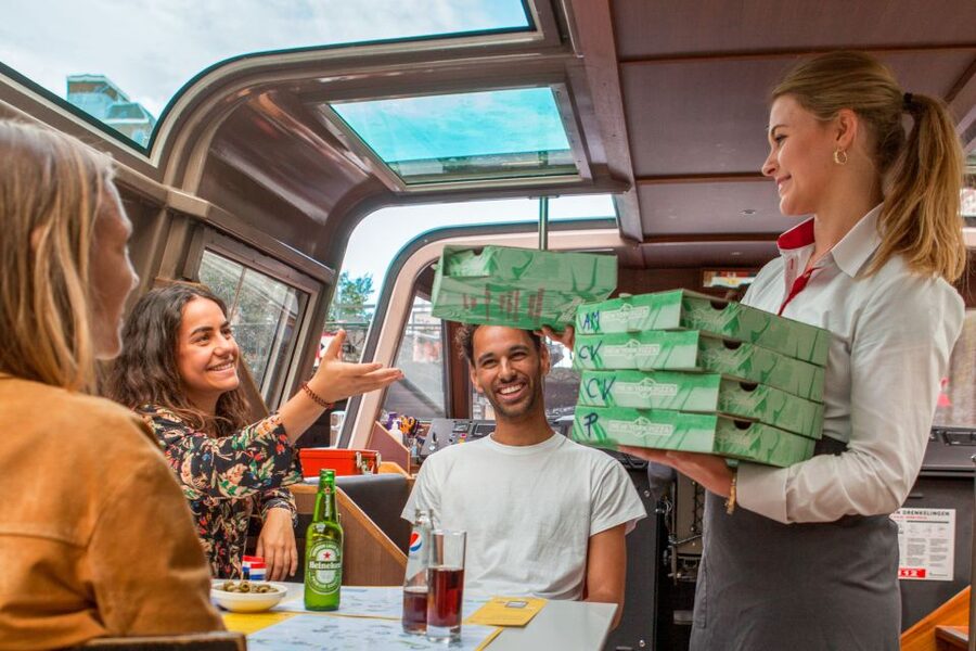 Amsterdam: Original Pizza Dinner Cruise + Unlimited Drinks - Who should book this, and who should skip it