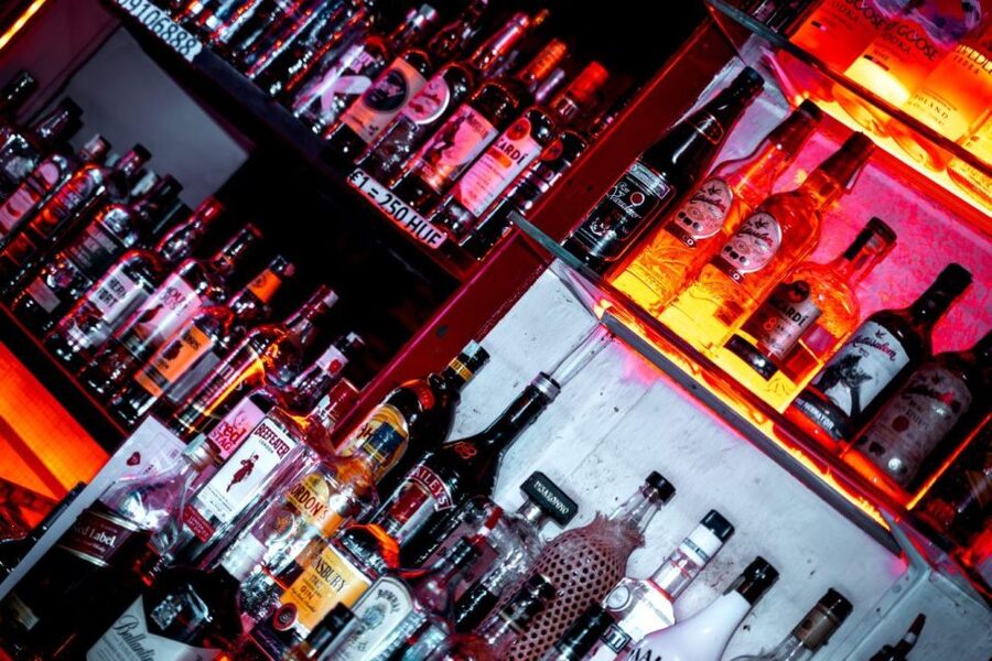 Amsterdam: Original Pub Crawl Party with VIP Entrance - Key things I’d bet you’ll care about
