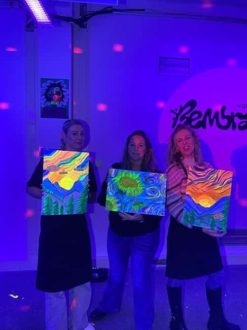 Amsterdam: Paint and Sip in the Dark at Rembrandt van Wine - What You Actually Walk Away With