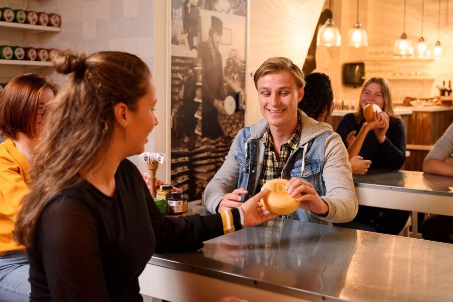 Amsterdam: Premium Henri Willig Cheese Tasting Experience - The film and family story you can actually follow