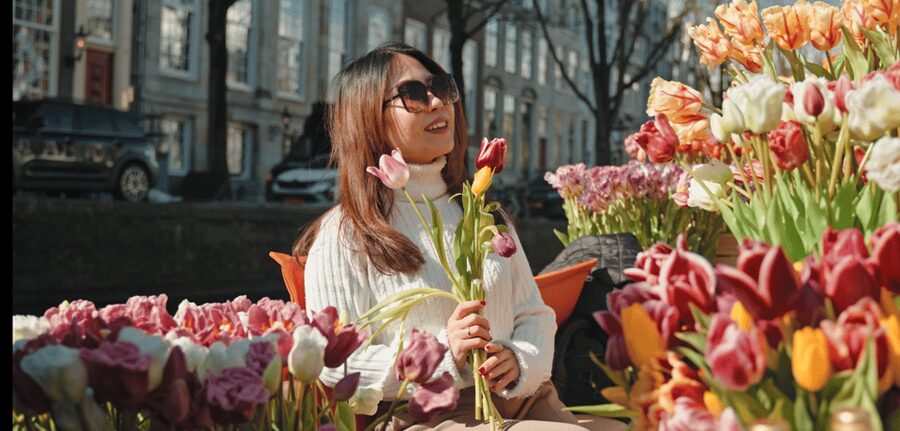 Amsterdam: Premium Tulip Boat Canal Tour - The Cruise Route: Golden Bend, Canal Houses, Bridges, and Anne Frank Area Views