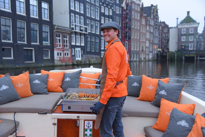 Amsterdam Private BBQ and Drinks Cruise With Onboard Chef - Practical Tips for a Smooth 2 Hours