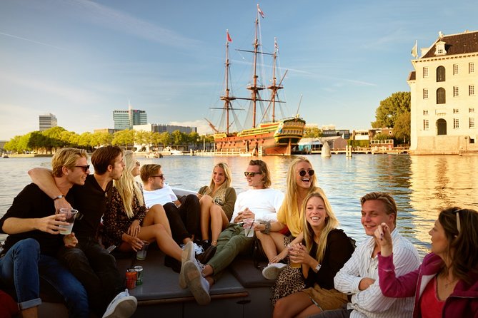 Amsterdam Private BBQ and Drinks Cruise With Onboard Chef - Chef-Cooked BBQ and Drinks, Served While You Sail