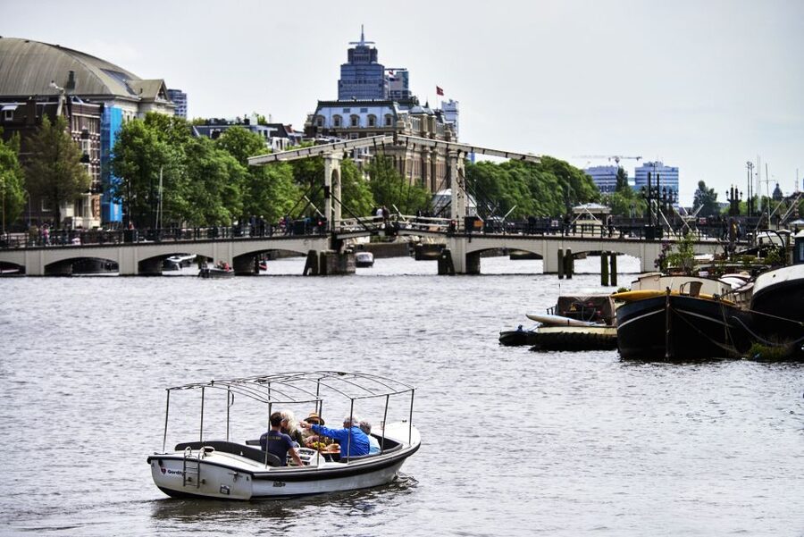 Amsterdam: Private Canal Tour - How long is enough: 1 to 2 hours of canal time