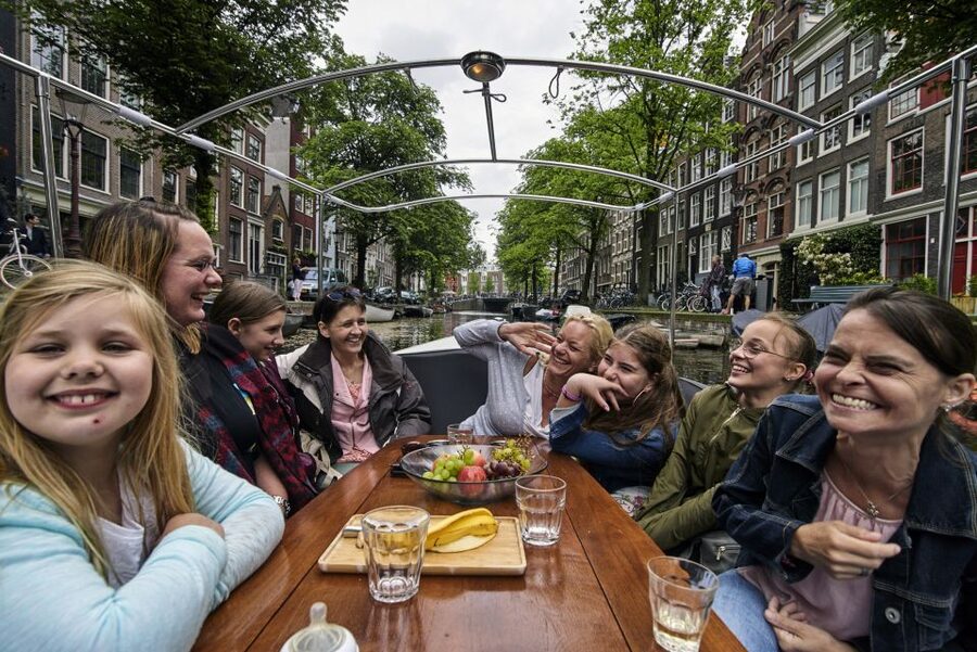 Amsterdam: Private Canal Tour - Customizing the route: what you can ask for on a private tour